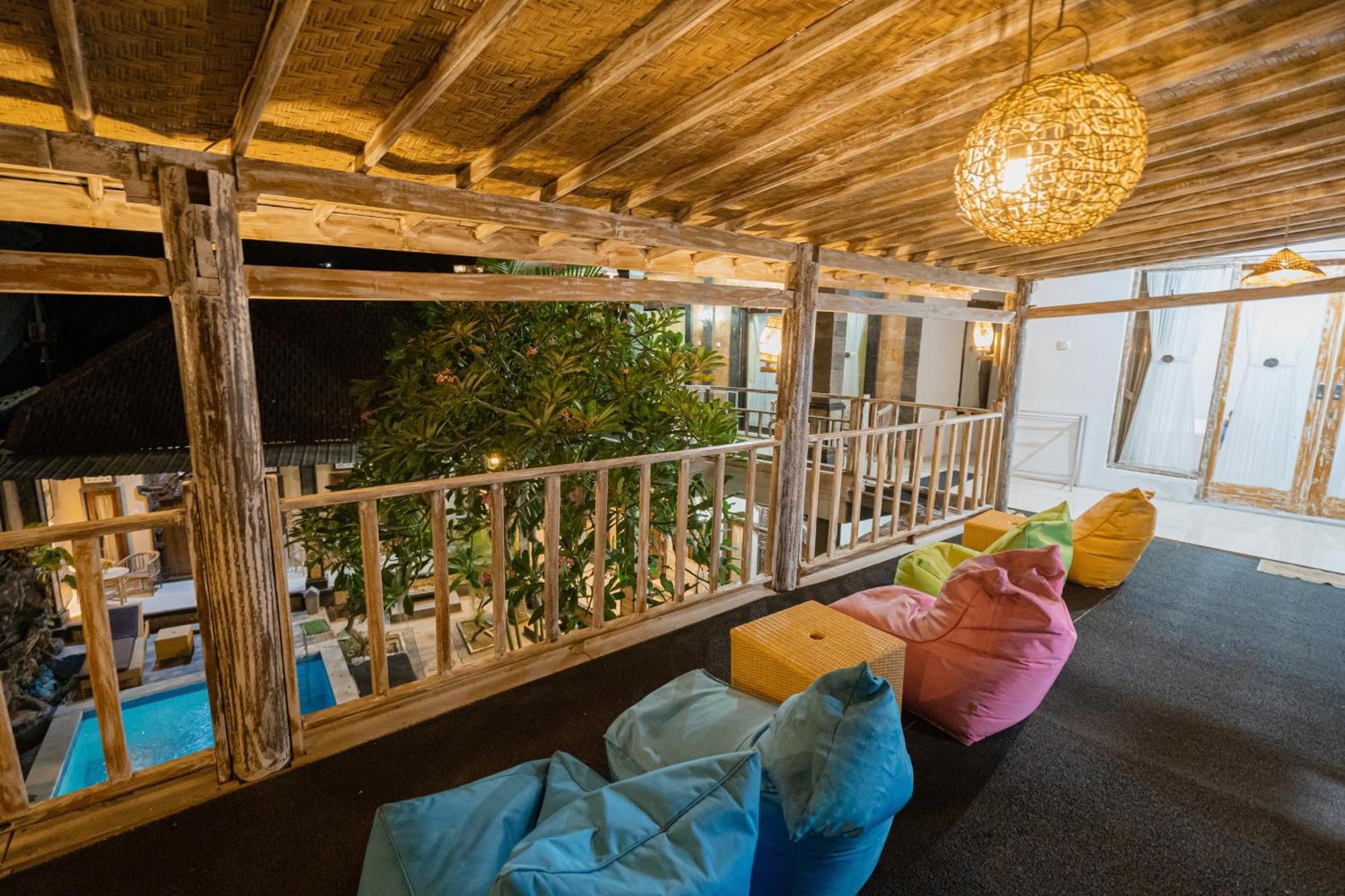 Batununggul The Mel Homestay מראה חיצוני תמונה