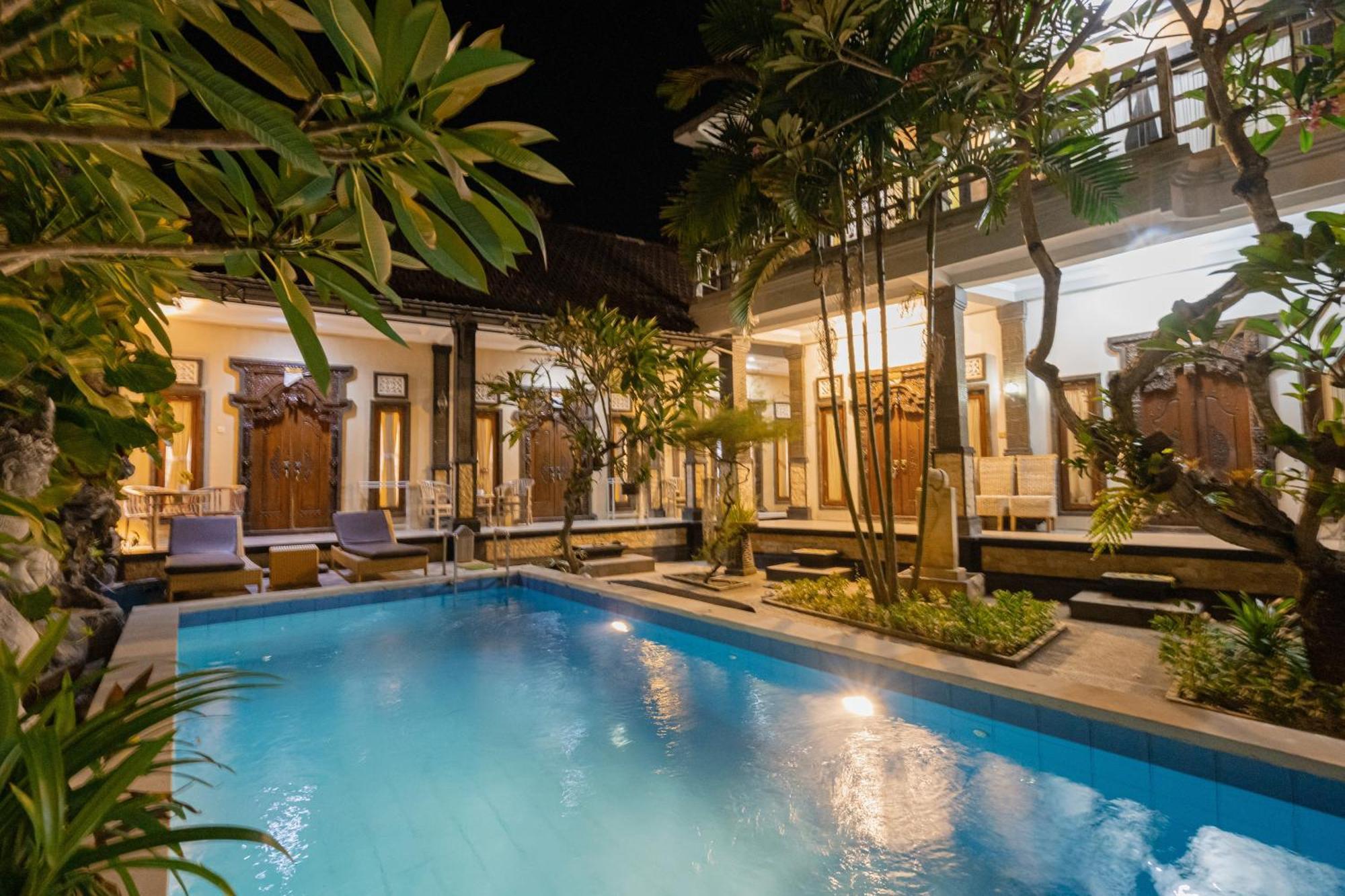 Batununggul The Mel Homestay מראה חיצוני תמונה