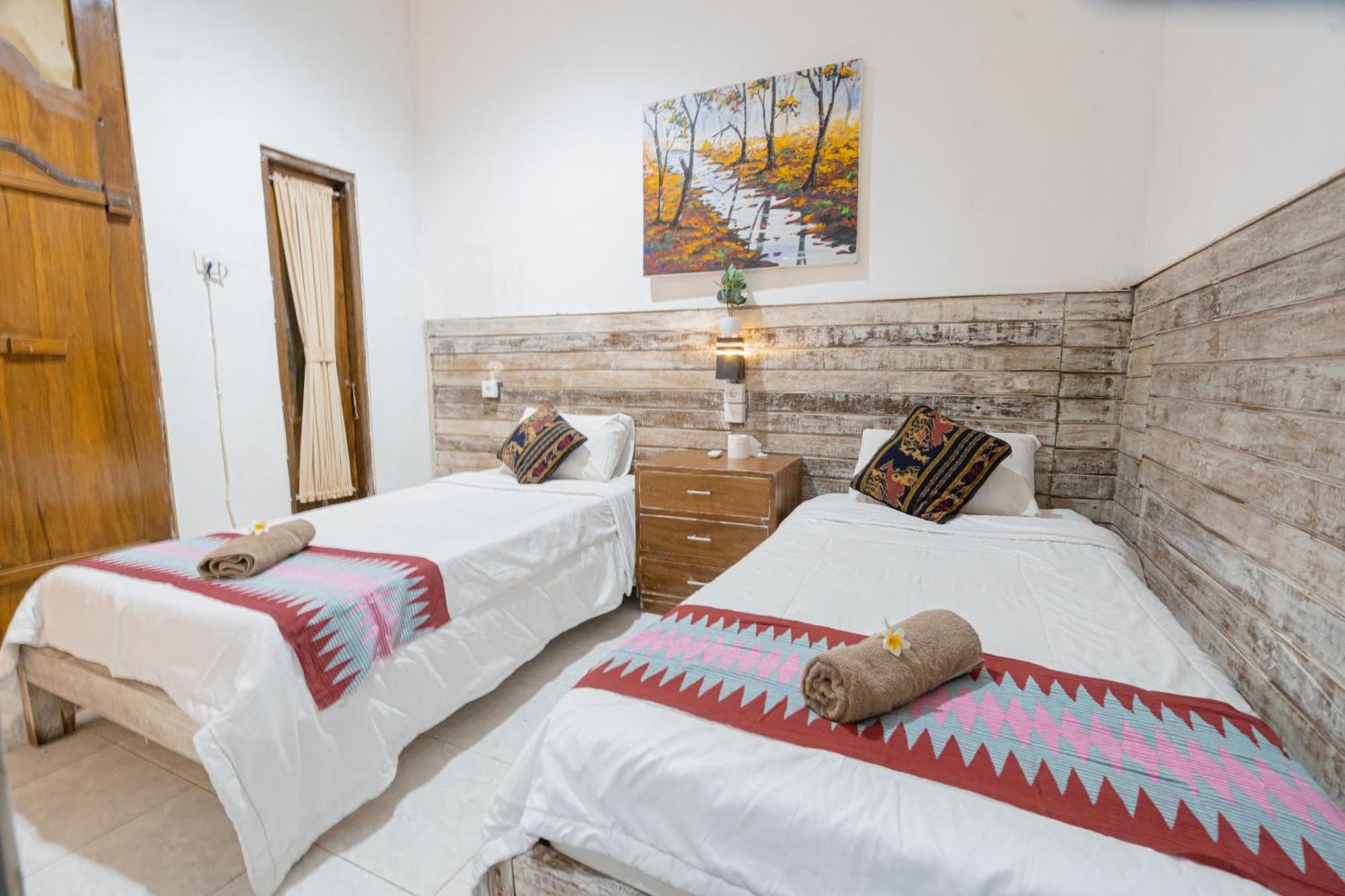 Batununggul The Mel Homestay מראה חיצוני תמונה