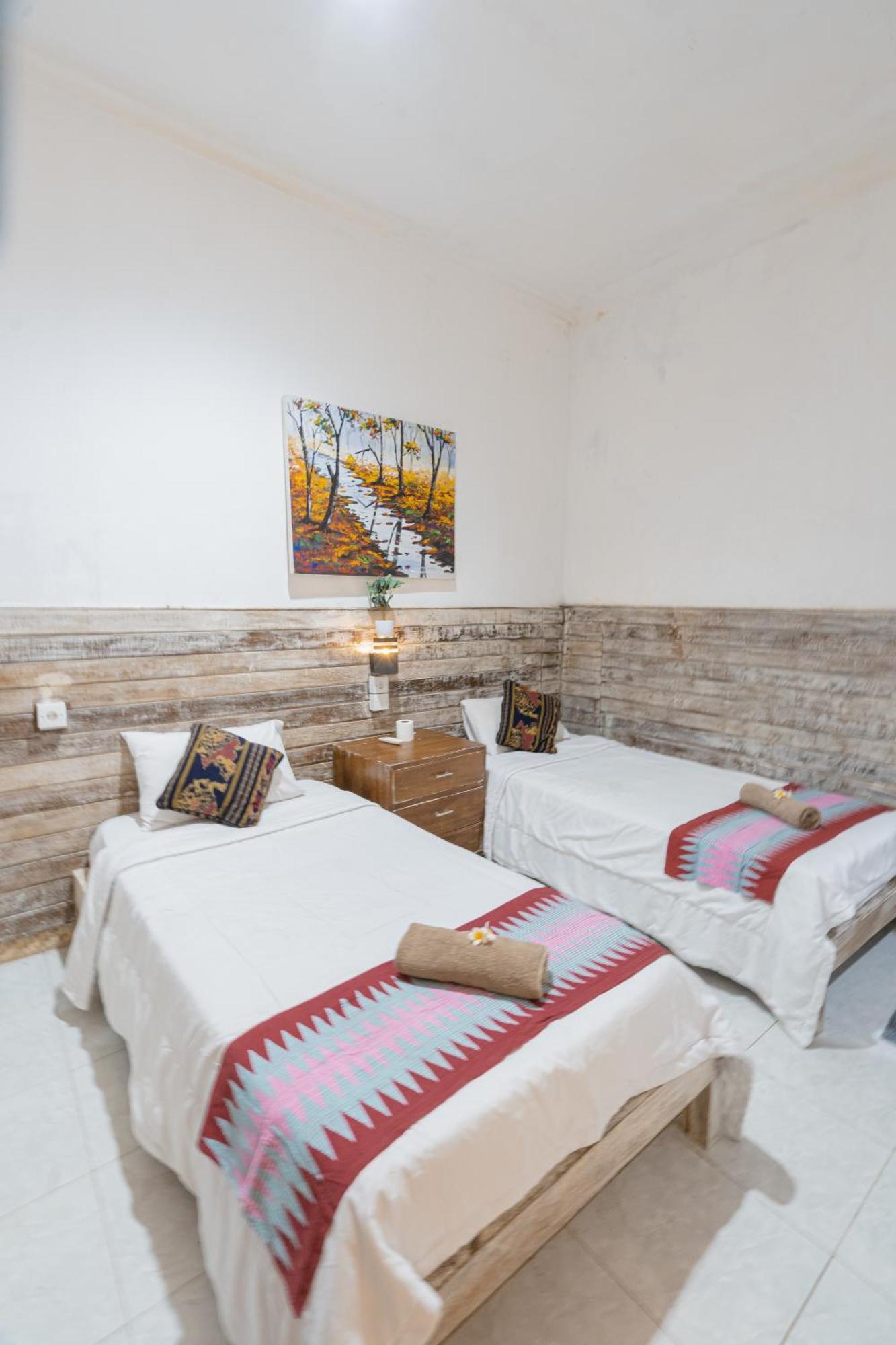 Batununggul The Mel Homestay מראה חיצוני תמונה