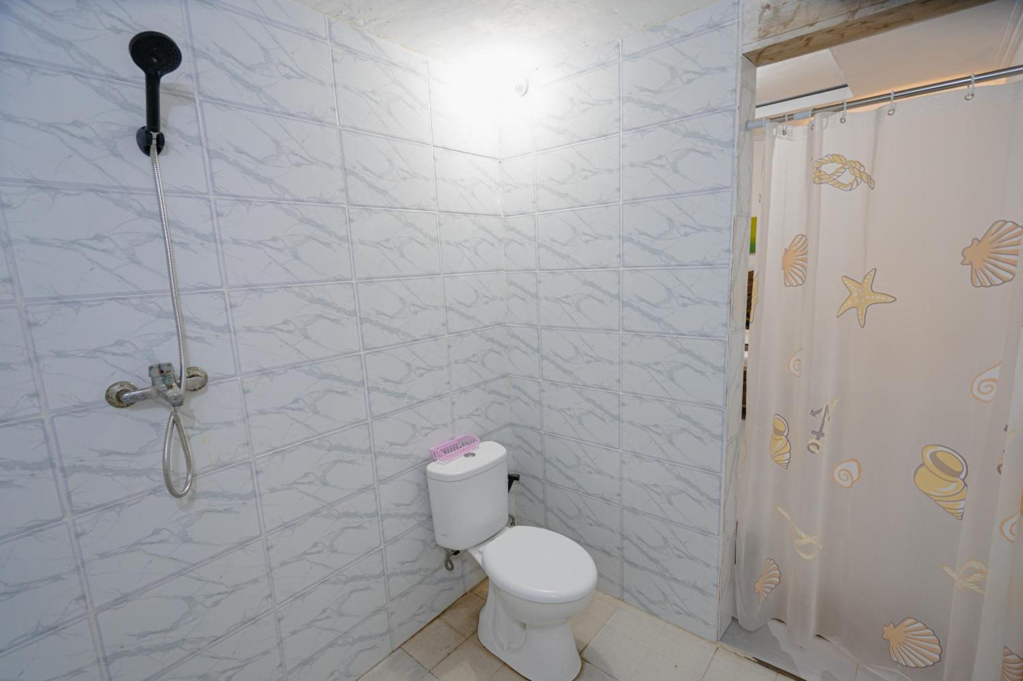 Batununggul The Mel Homestay מראה חיצוני תמונה